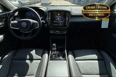 2026 Volvo XC40 B5 Ultra