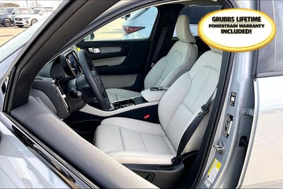 2026 Volvo XC40 B5 Ultra