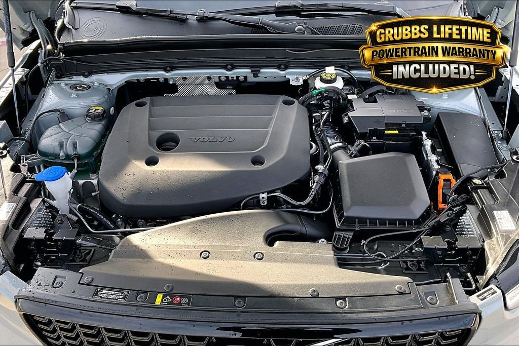 2026 Volvo XC40 B5 Ultra