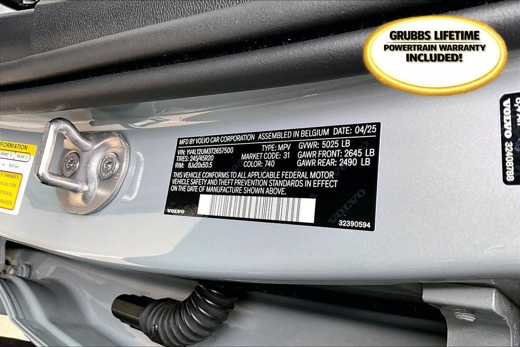 2026 Volvo XC40 B5 Ultra