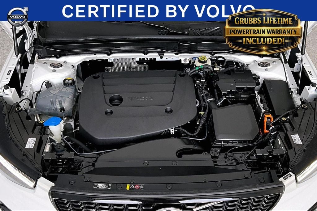 2023 Volvo XC40 Ultimate