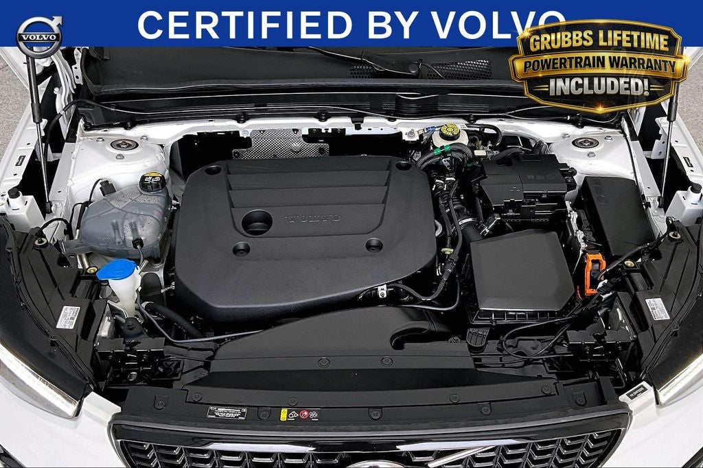 2023 Volvo XC40 Ultimate