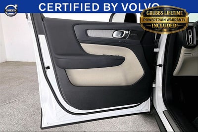 2023 Volvo XC40 Ultimate