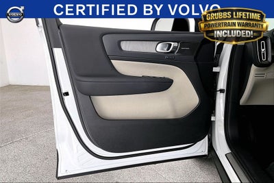 2023 Volvo XC40 Ultimate