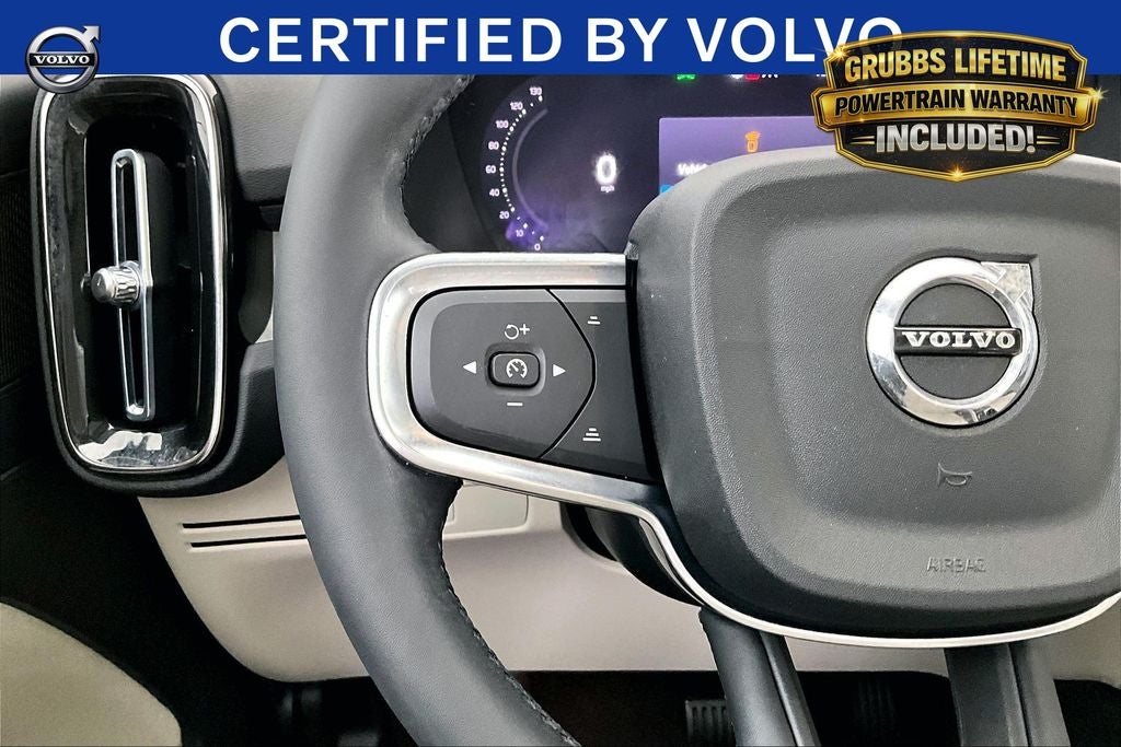 2023 Volvo XC40 Ultimate