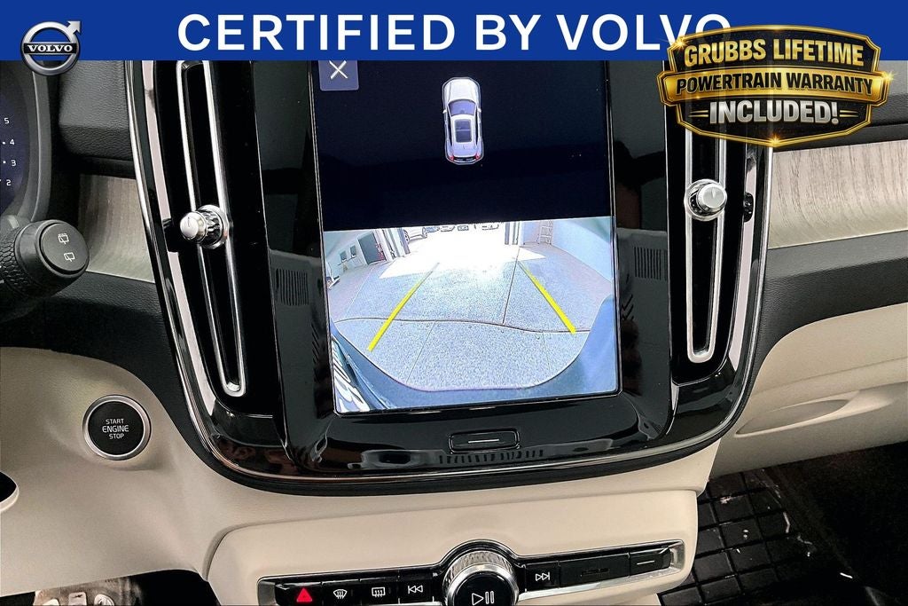 2023 Volvo XC40 Ultimate