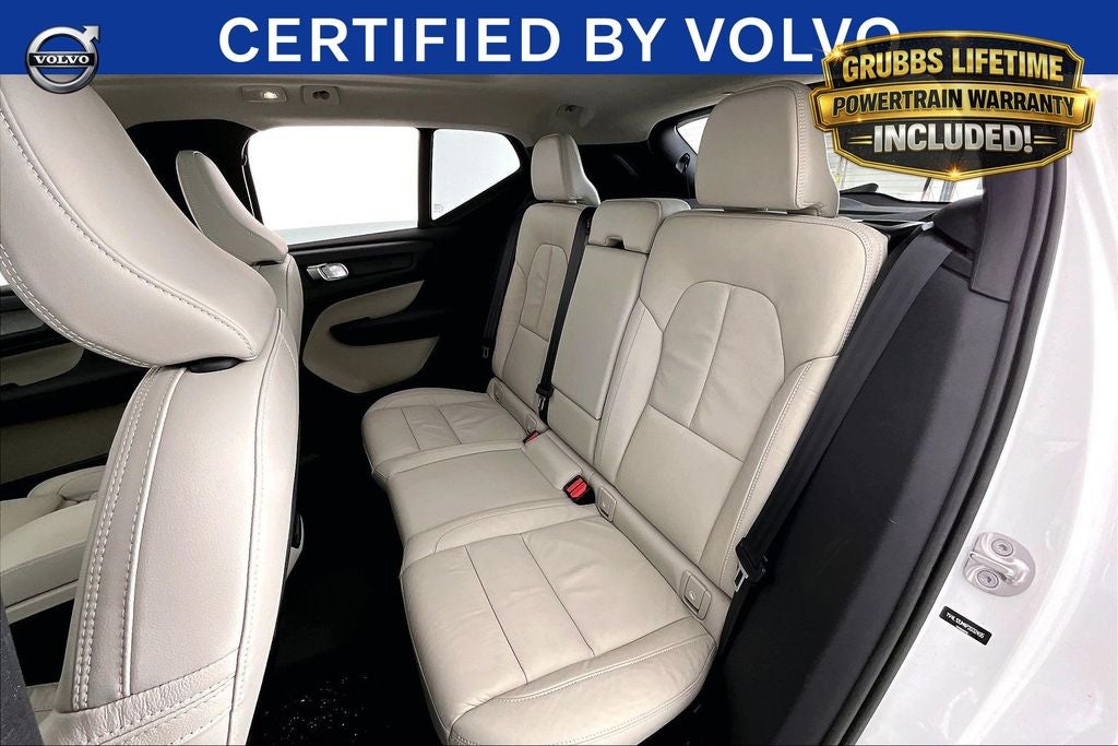 2023 Volvo XC40 Ultimate