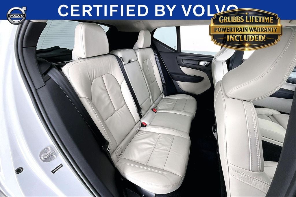 2023 Volvo XC40 Ultimate