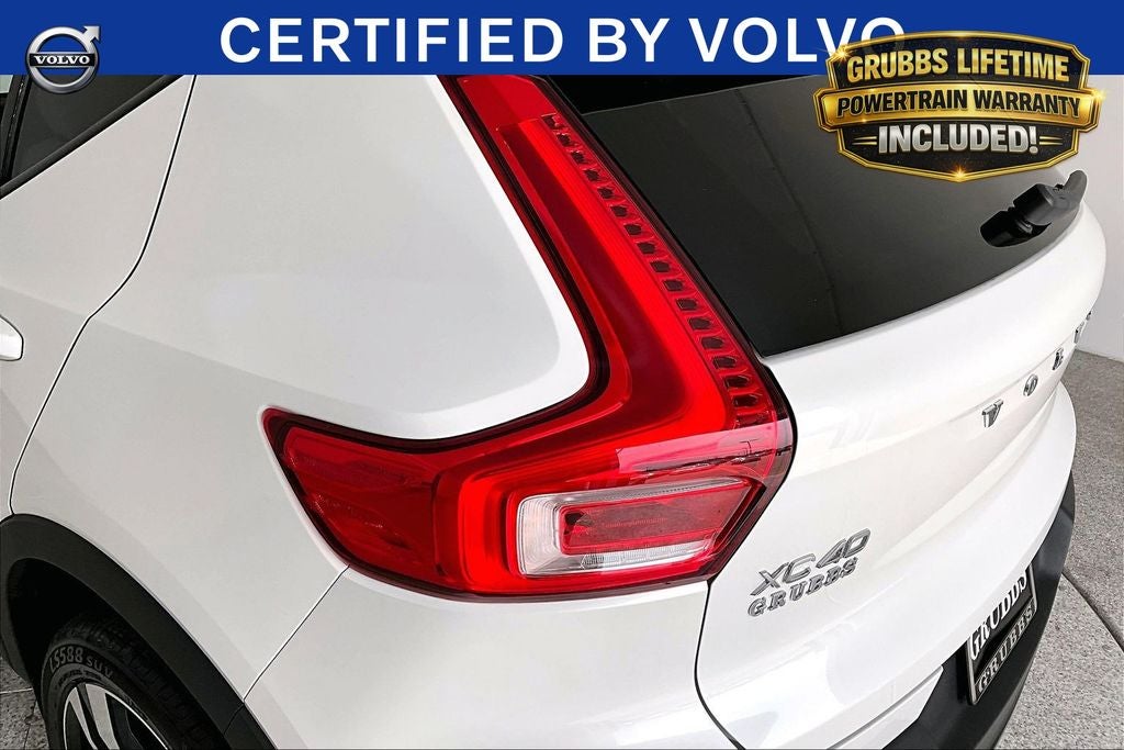 2023 Volvo XC40 Ultimate