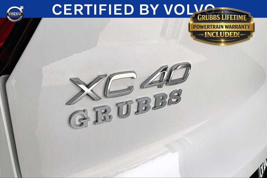 2023 Volvo XC40 Ultimate