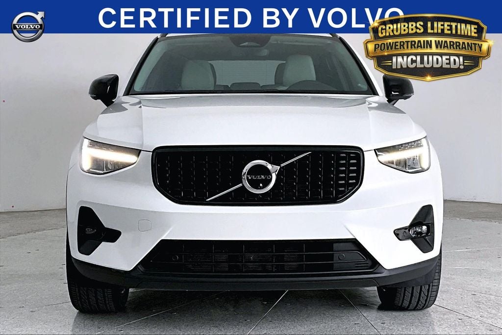 2023 Volvo XC40 Ultimate