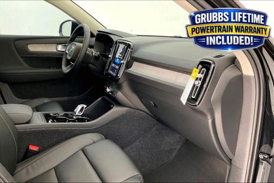 2026 Volvo XC40 B5 Ultra
