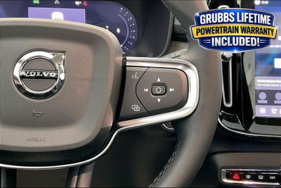 2026 Volvo XC40 B5 Ultra