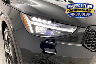 2026 Volvo XC40 B5 Ultra