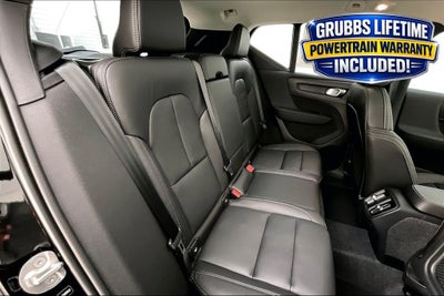 2026 Volvo XC40 B5 Ultra