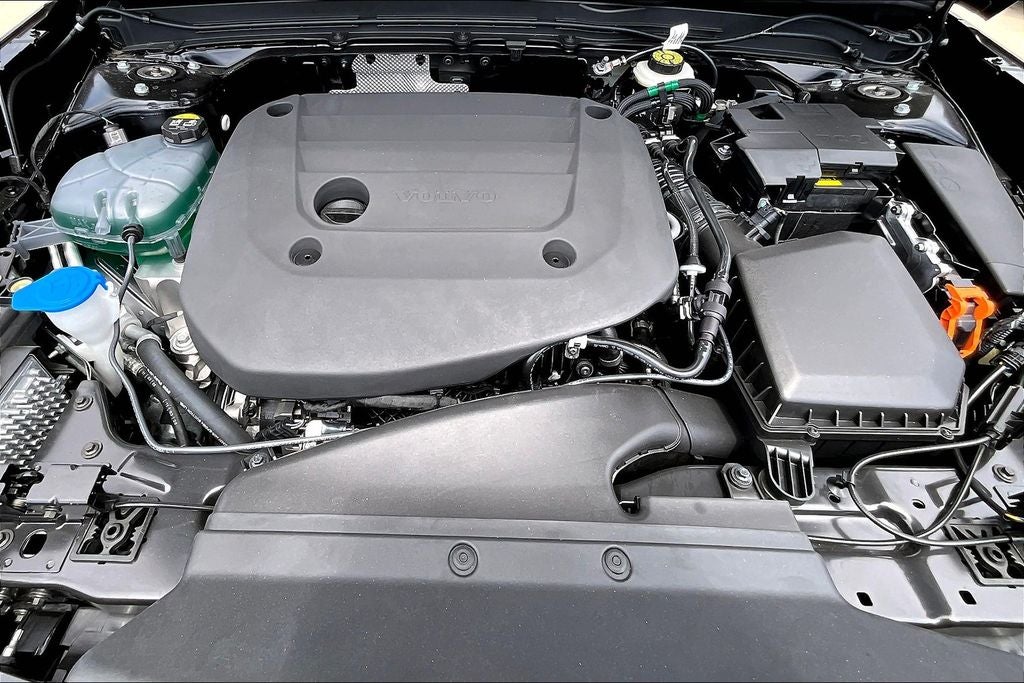 2026 Volvo XC40 B5 Ultra