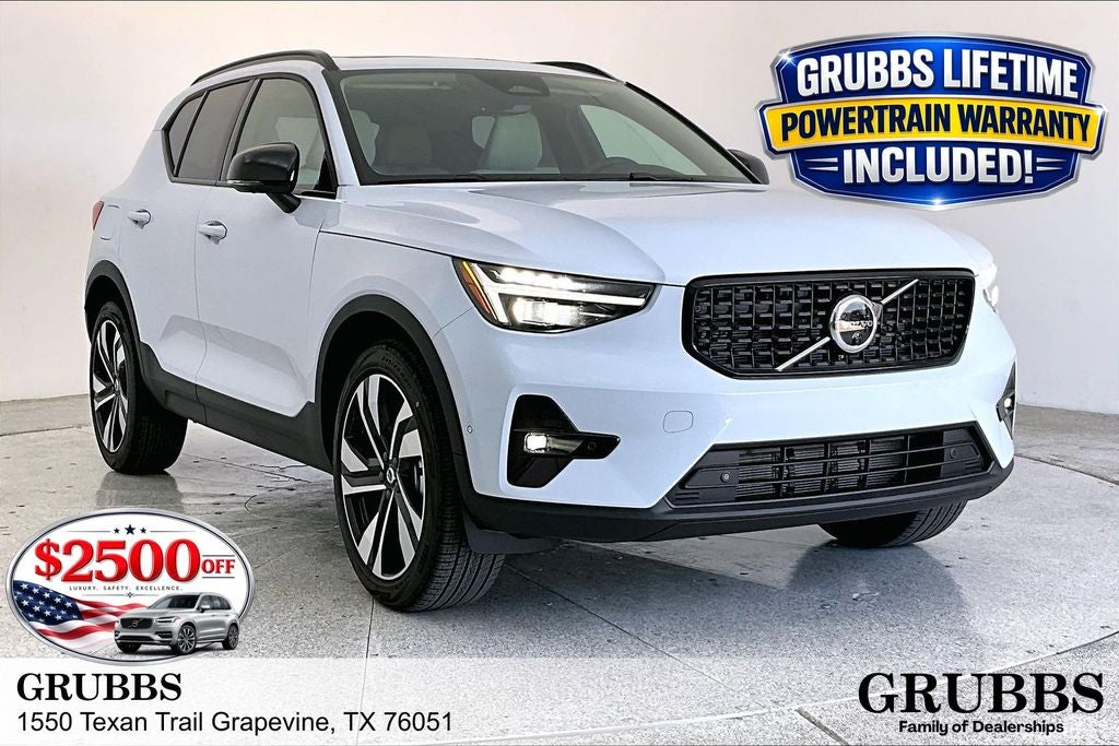 2026 Volvo XC40 B5 Ultra