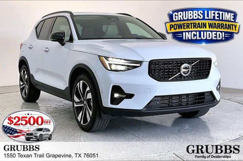 2026 Volvo XC40 B5 Ultra