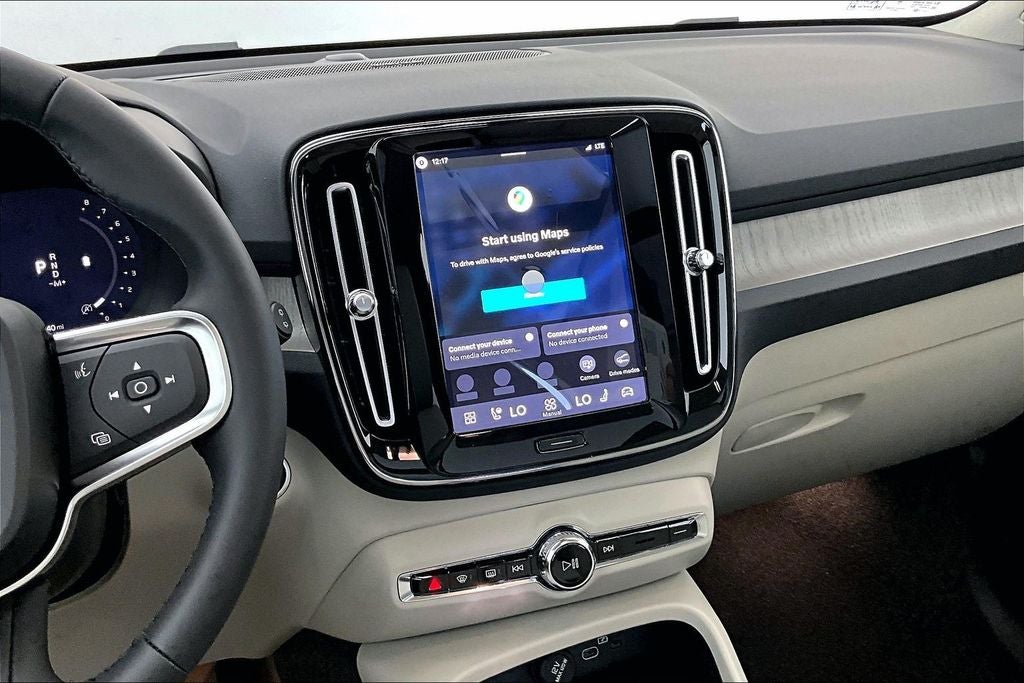 2026 Volvo XC40 B5 Ultra