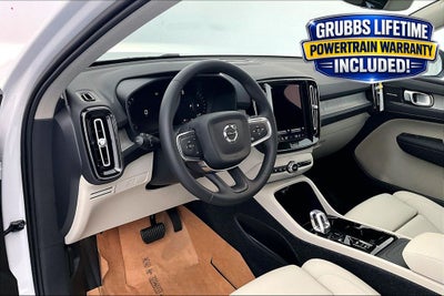 2026 Volvo XC40 B5 Ultra