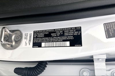 2026 Volvo XC40 B5 Ultra