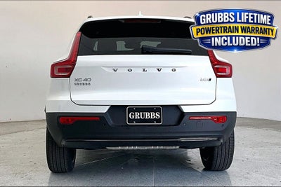 2026 Volvo XC40 B5 Ultra