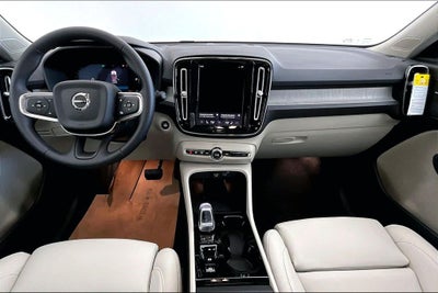 2026 Volvo XC40 B5 Ultra