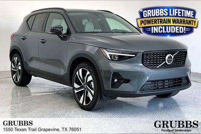 2026 Volvo XC40 B5 Ultra