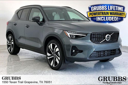 2026 Volvo XC40 B5 Ultra