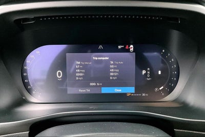2026 Volvo XC40 B5 Ultra