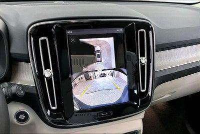 2026 Volvo XC40 B5 Ultra