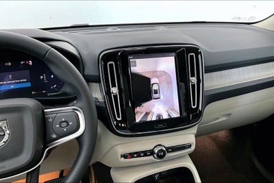 2026 Volvo XC40 B5 Ultra