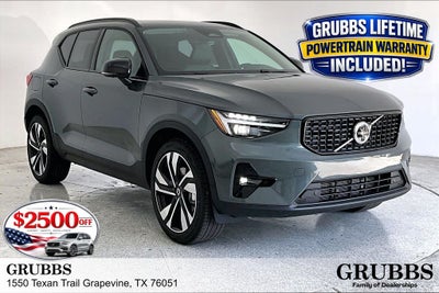 2026 Volvo XC40 B5 Ultra
