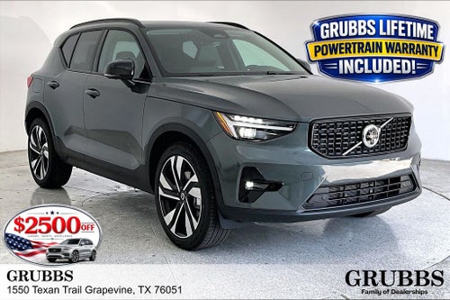 2026 Volvo XC40 B5 Ultra