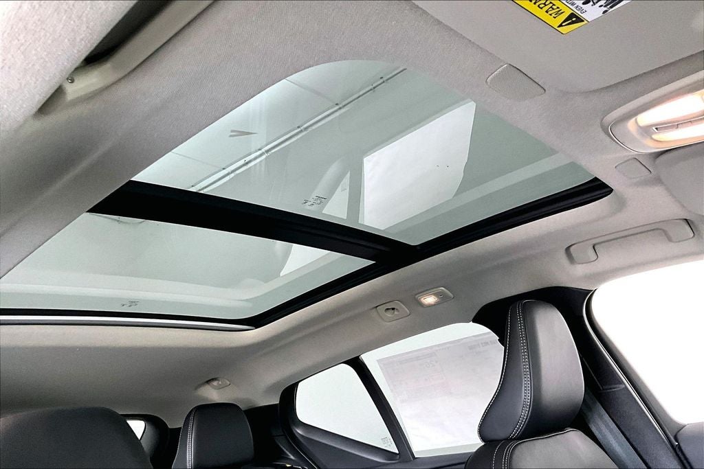 2026 Volvo XC40 B5 Ultra