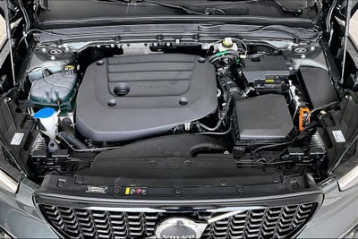 2026 Volvo XC40 B5 Ultra