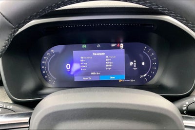 2026 Volvo XC40 B5 Ultra
