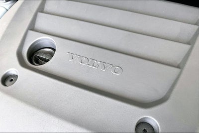 2026 Volvo XC40 B5 Ultra