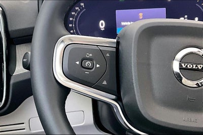 2026 Volvo XC40 B5 Ultra