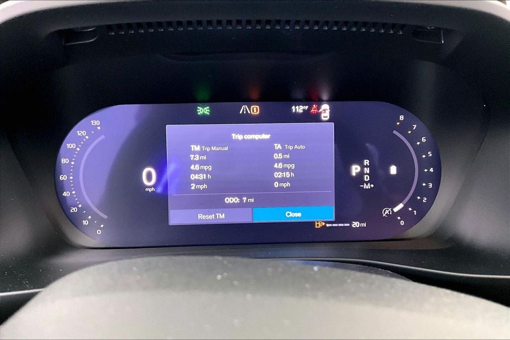2026 Volvo XC40 B5 Ultra