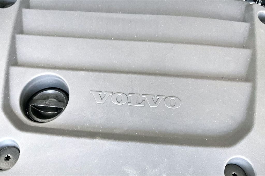 2026 Volvo XC40 B5 Ultra