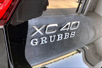 2026 Volvo XC40 B5 Ultra