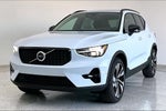 2026 Volvo XC40 B5 Ultra