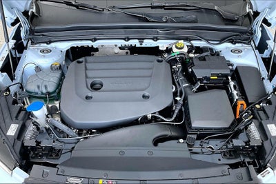 2026 Volvo XC40 B5 Ultra