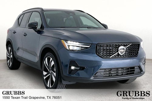 2026 Volvo XC40 B5 Ultra