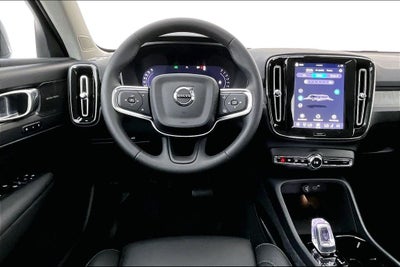 2026 Volvo XC40 B5 Ultra