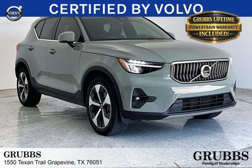 2023 Volvo XC40 B5 Plus Bright Theme