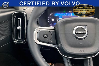 2023 Volvo XC40 B5 Plus Bright Theme