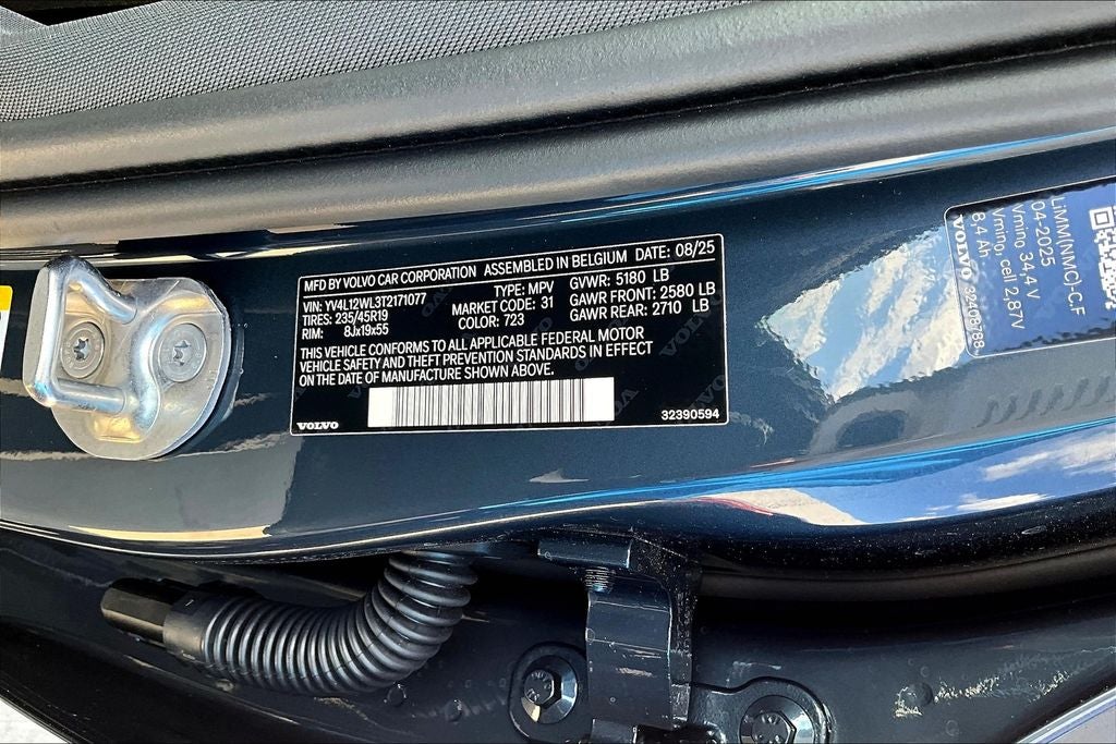 2026 Volvo V60 Cross Country B5 Ultra