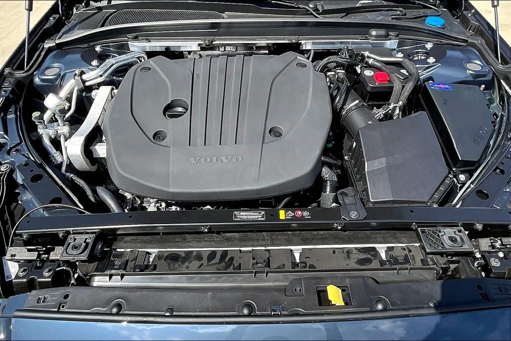 2026 Volvo V60 Cross Country B5 Ultra